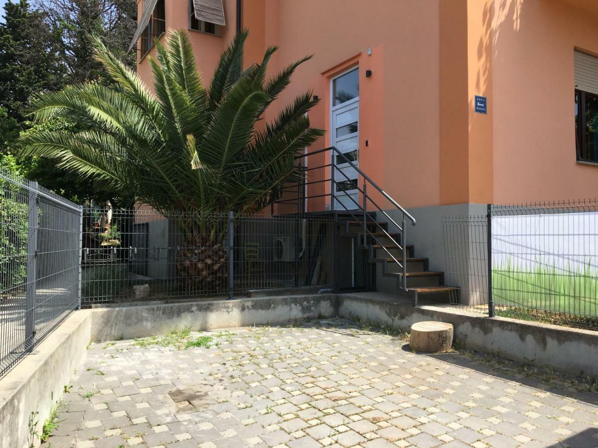 Apartment Lora